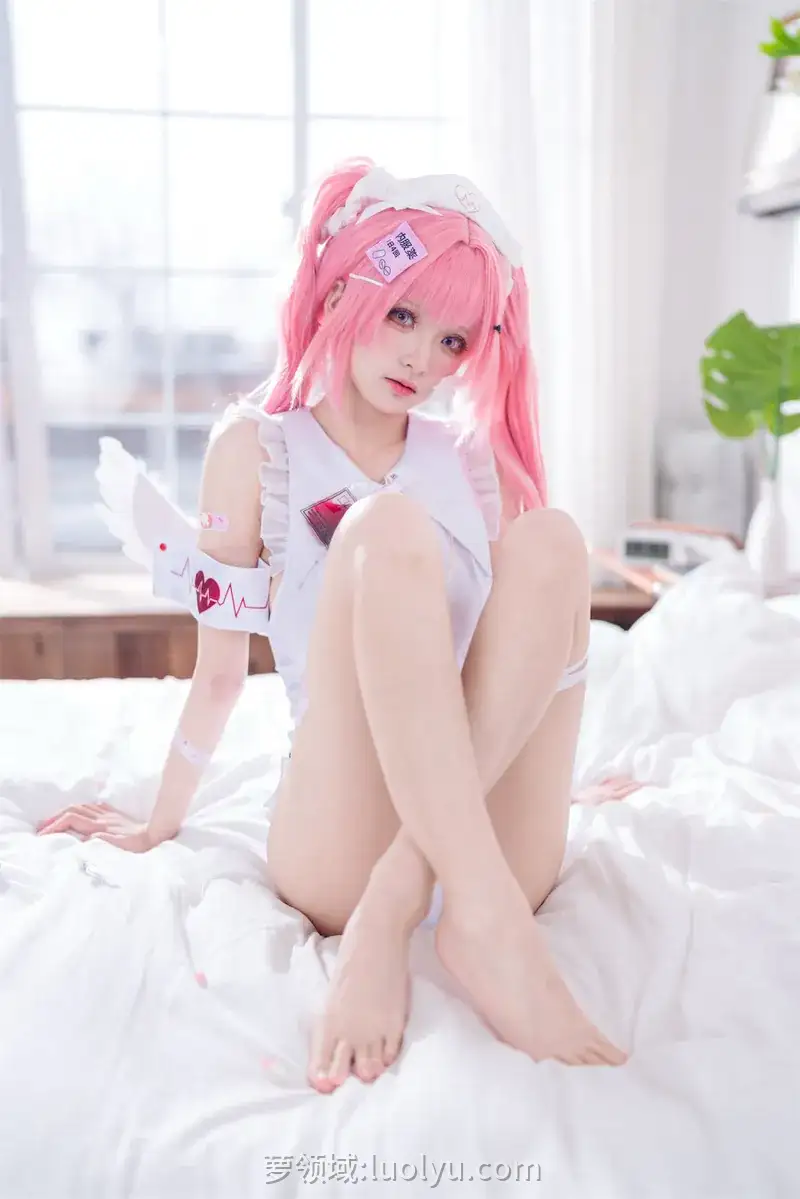 甜系天花板！00后少女“九柒喵”47套写真全集,[2026持续更新]