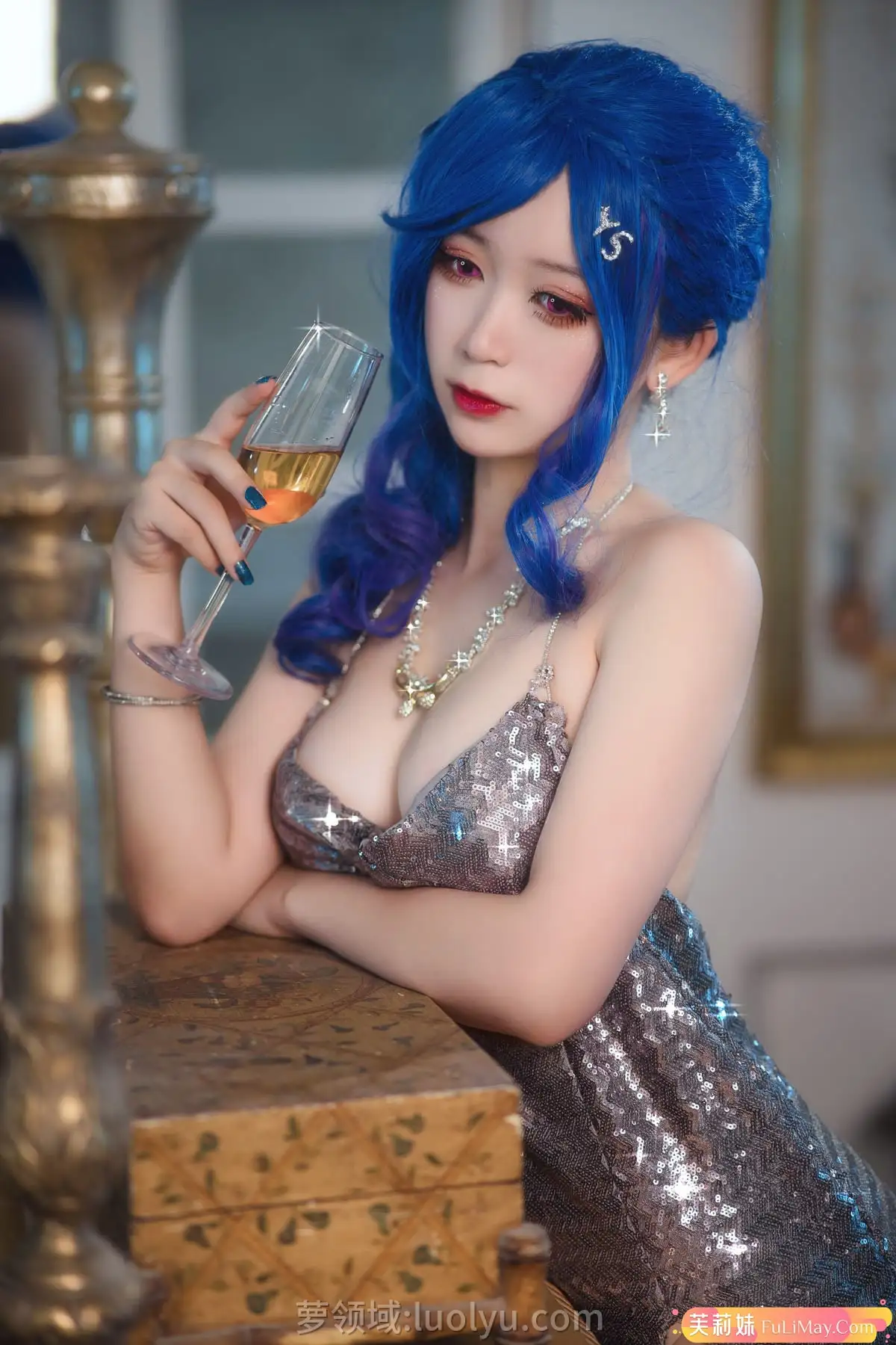 樱落Selena(樱落酱w)最新40套高清写真合集打包下载