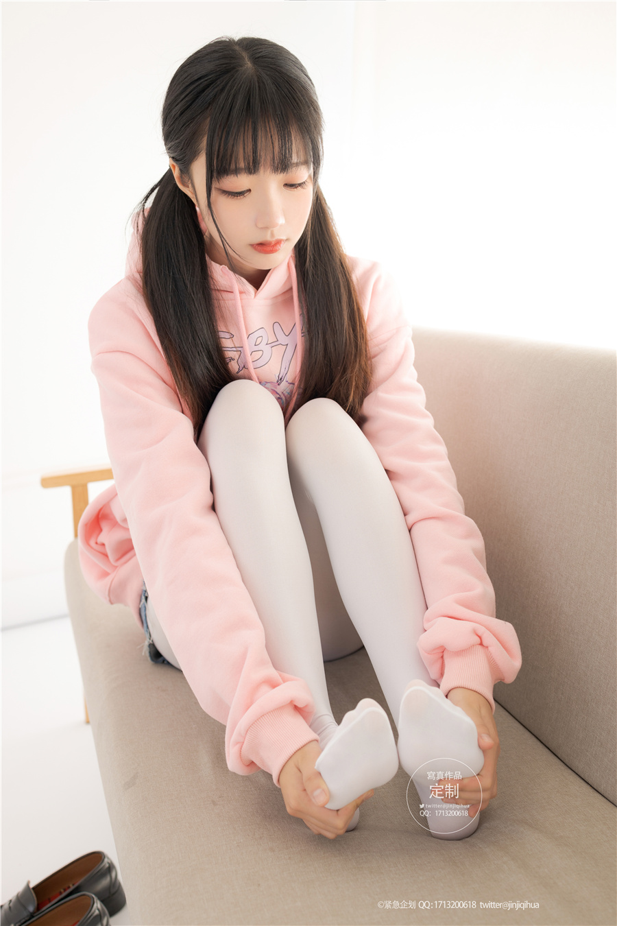 紧急企划 – 012[98P/1V] 一只喵喵梓