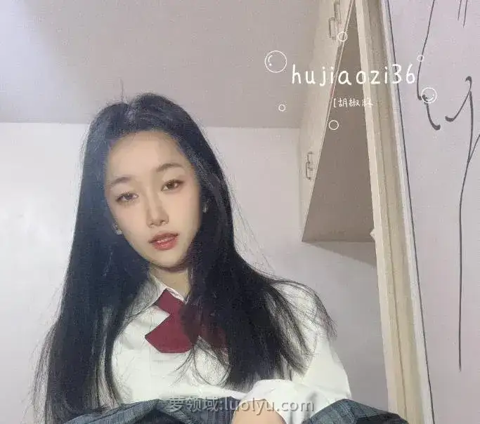 胡椒籽(hujiaozi36)15.8GB全套资源合集：女大学生超能“反差”