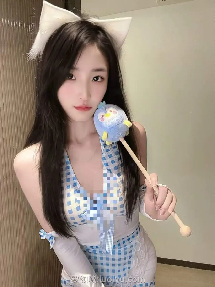 懒懒的师姐 岛遇写真合集[26年最新抖音反差资源]
