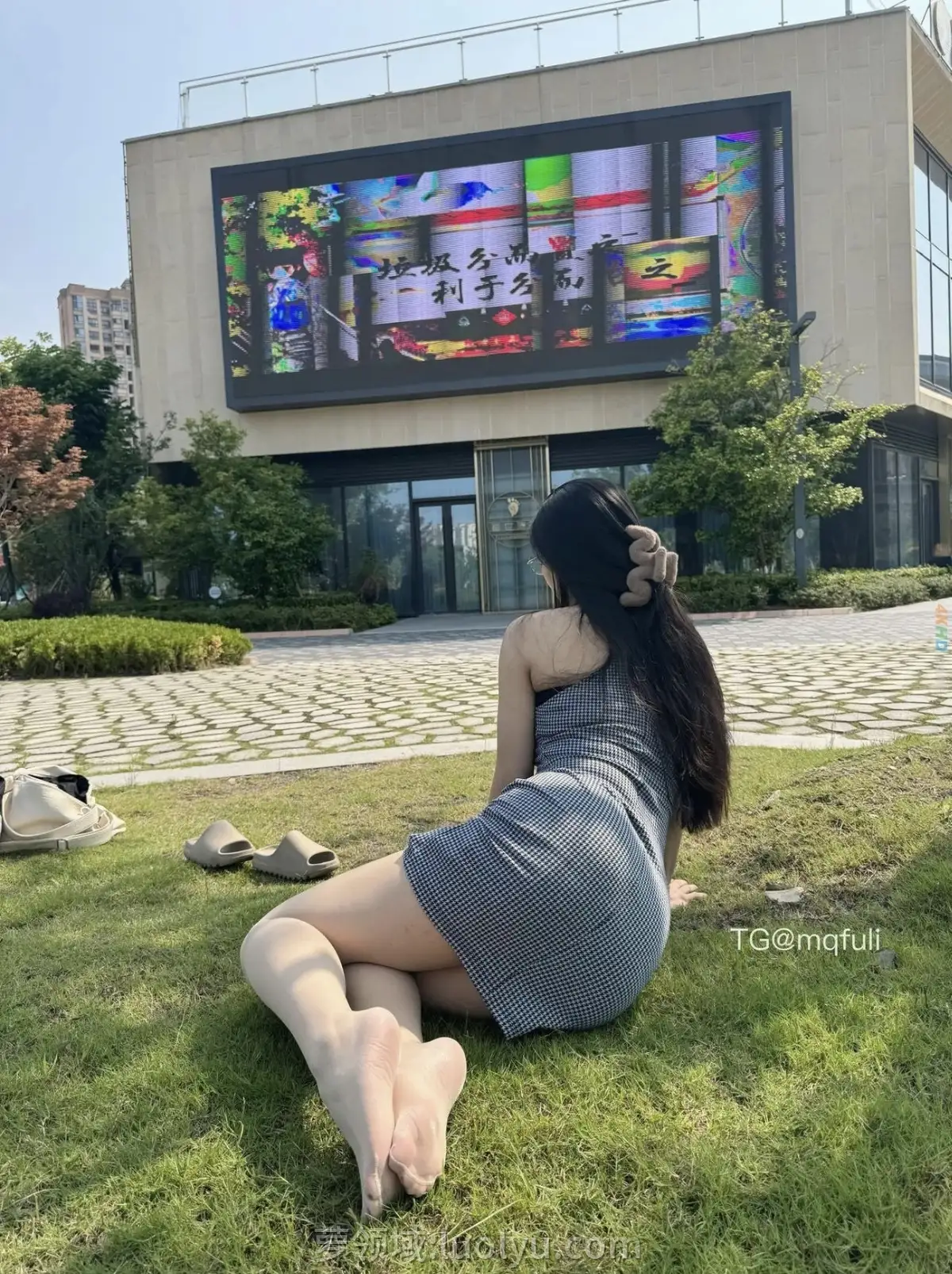 苏老师超棒 丝足控资源岛遇合集全套下载[26年抖音电鸽写真]