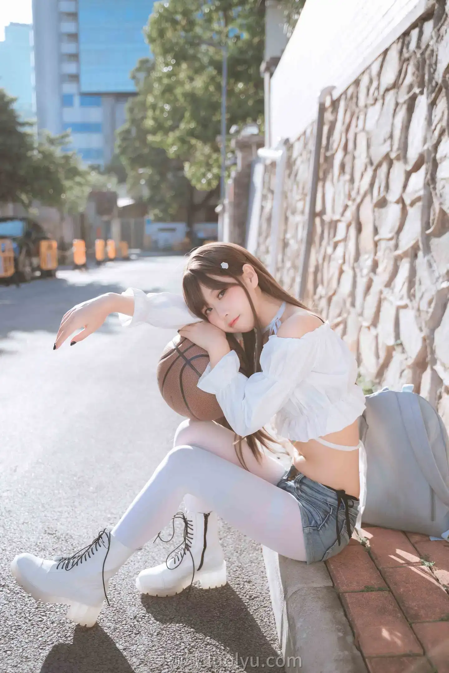 萌芽儿o0最新69套写真大合集：广东00后清纯萌妹白衬衫绝杀[69套/29G]