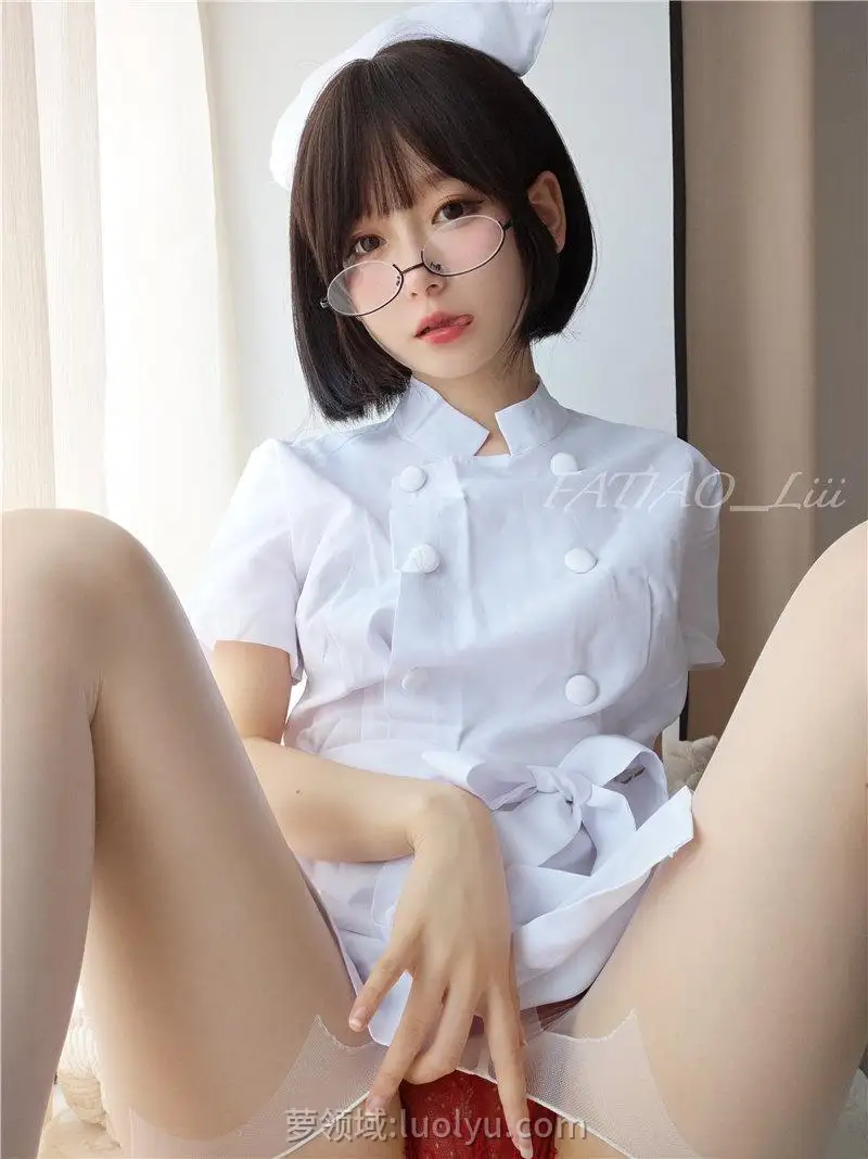 迷之呆梨 200套合集资源写真下载[7260P/242V/25G]