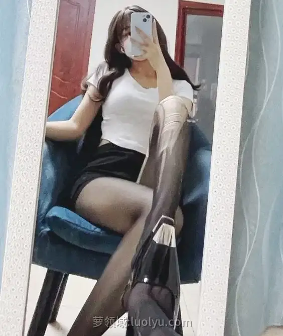@taozixuejie7481(桃子学姐) 资源合集下载[90多部][足控持续更新]